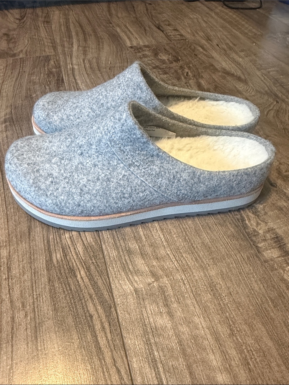 Merrell Gray Felt Slip-On Mule Slippers with Cream Lining